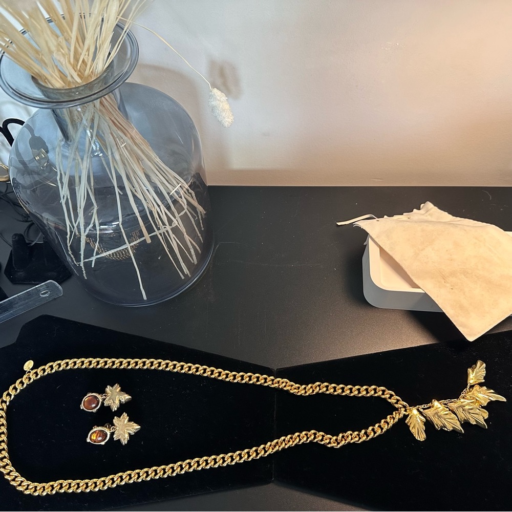 NE7 Vintage Escada gold leaf sautoir necklace - Picture 8 of 11